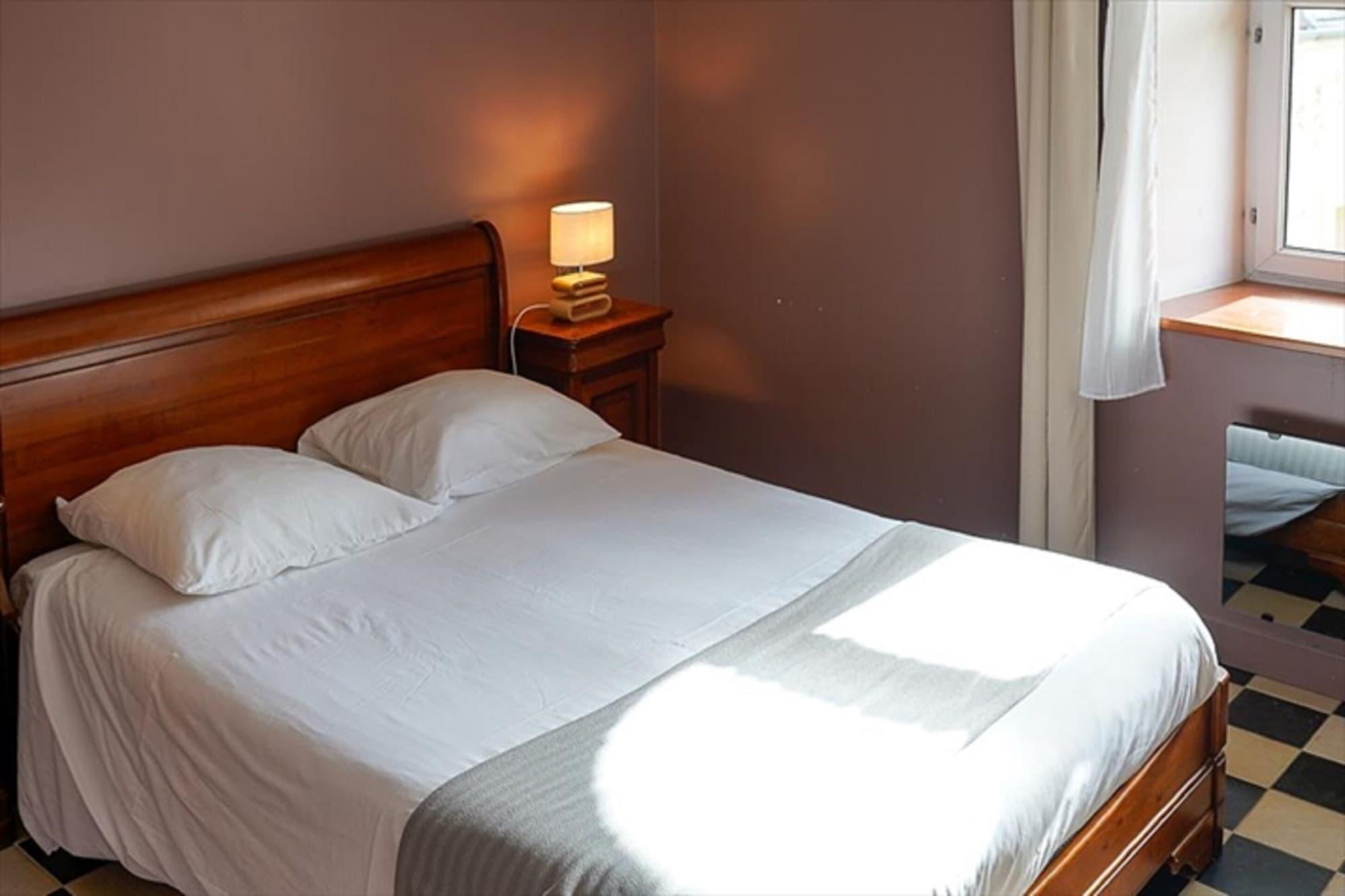 Du Manet 4* Montigny-le-Bretonneux