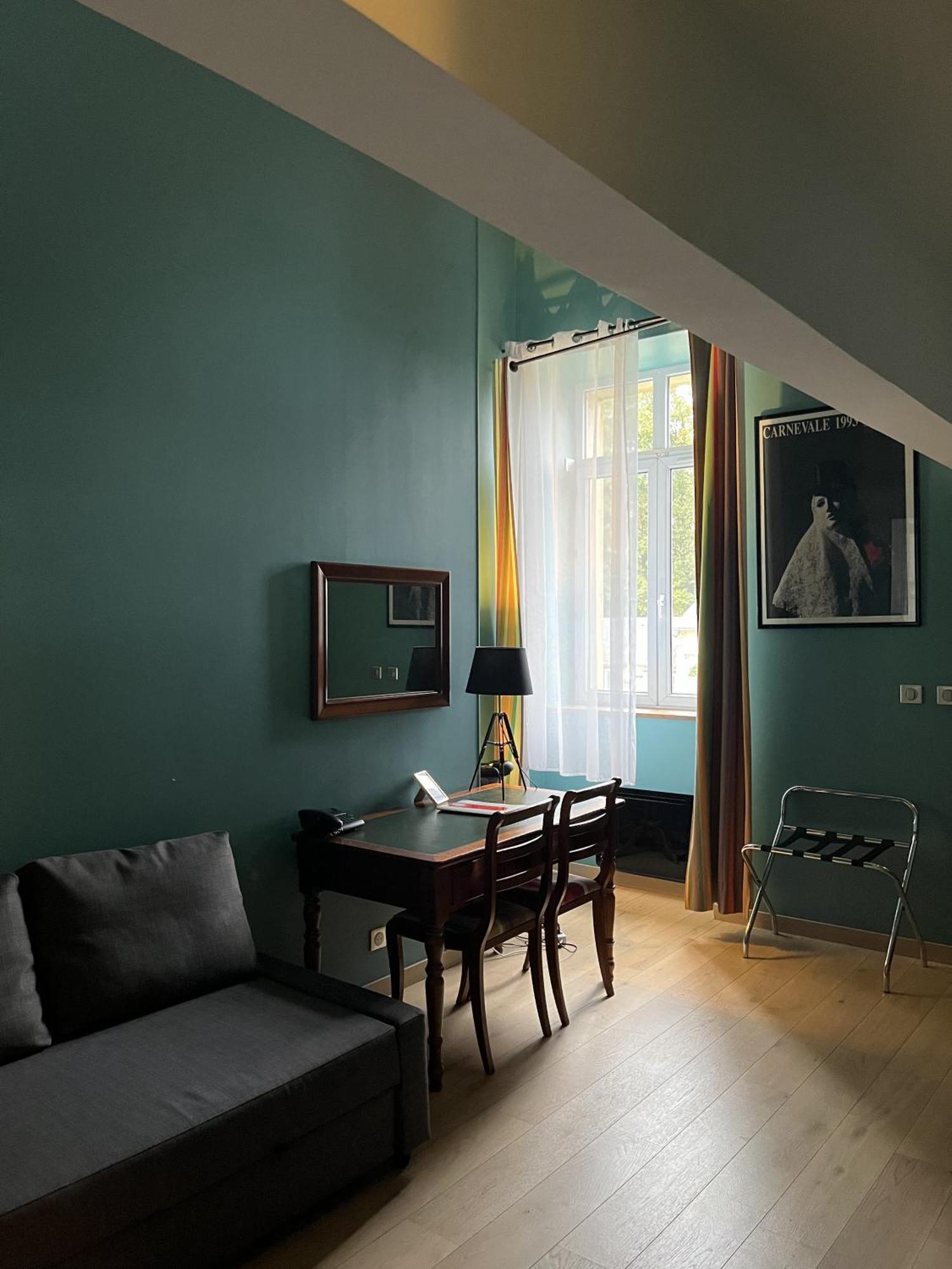 Du Manet Hotel Montigny-le-Bretonneux