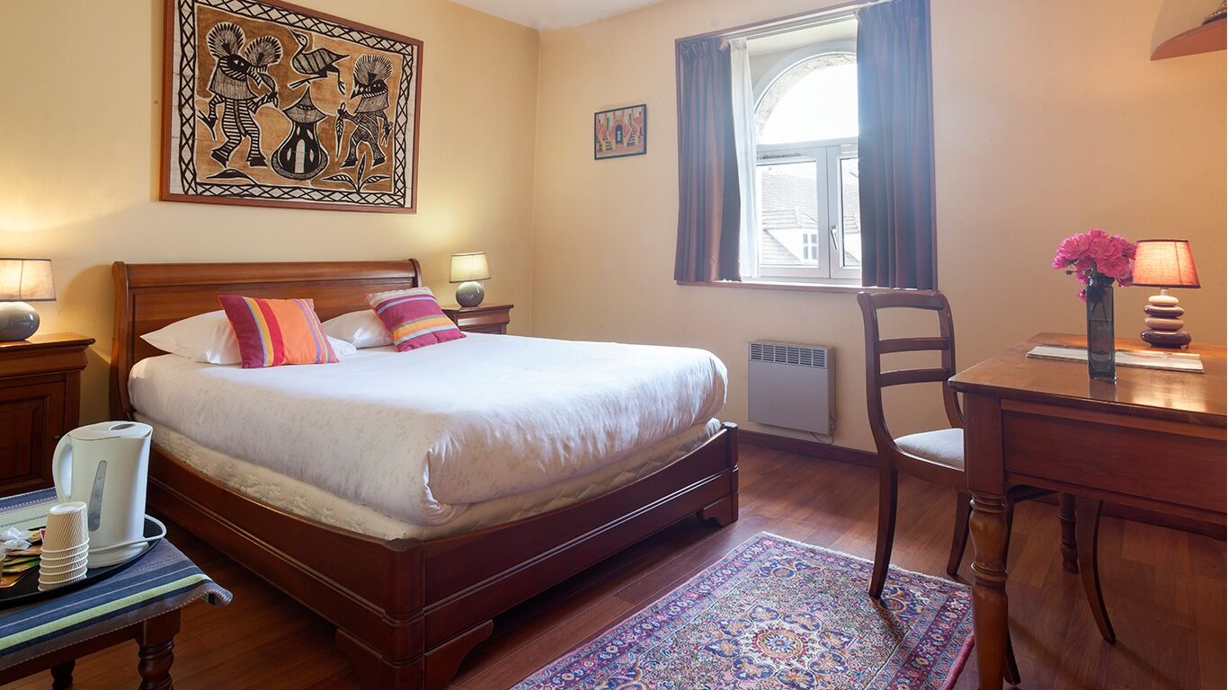 Du Manet Hotel