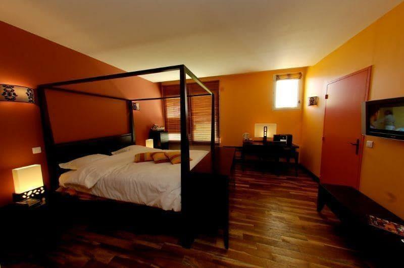 Du Manet Hotel